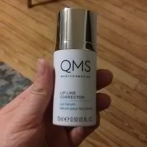 QMS lip line corrector lip serum